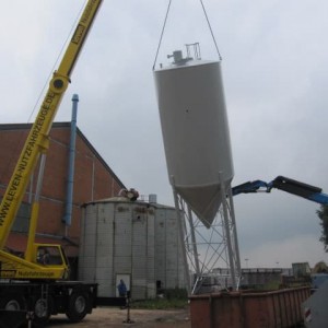 Placing the silo