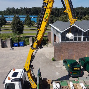 Cementschroeven reviseren met kraan